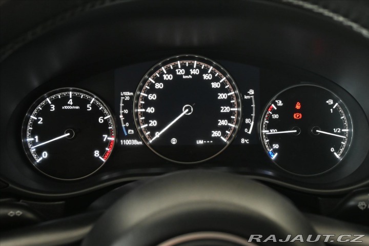 Mazda CX-30 2,0 Skyactiv-X 132kW *Lux 2020