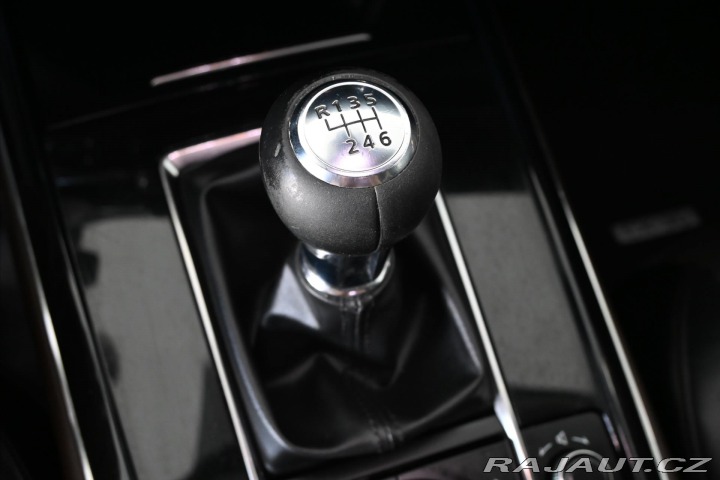 Mazda CX-30 2,0 Skyactiv-X 132 kW Lux 2020