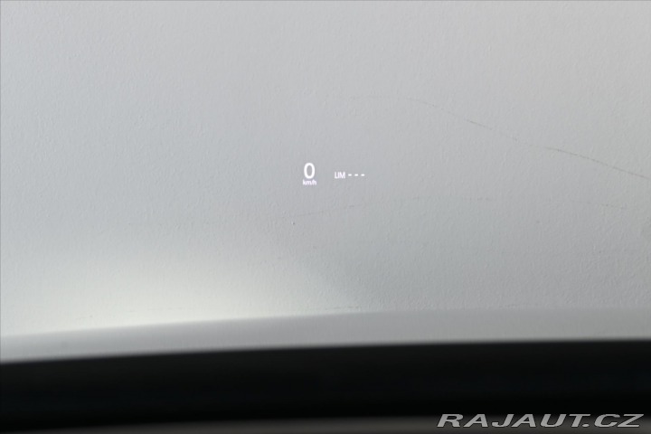 Mazda CX-30 2,0 Skyactiv-X 132kW *Lux 2020