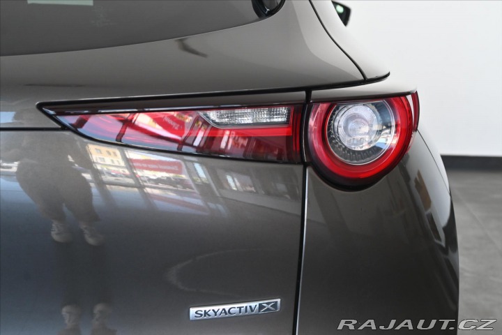Mazda CX-30 2,0 Skyactiv-X 132 kW Lux 2020