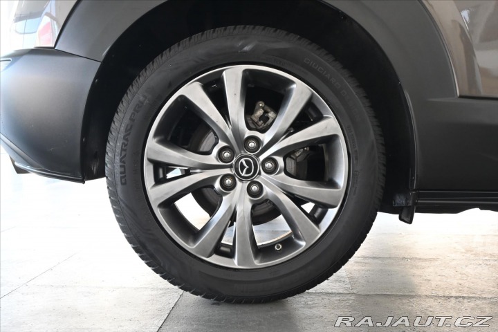 Mazda CX-30 2,0 Skyactiv-X 132kW *Lux 2020