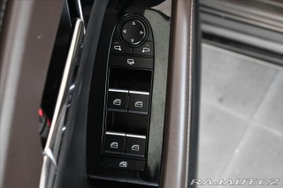 Mazda CX-30 2,0 Skyactiv-X 132kW *Lux 2020