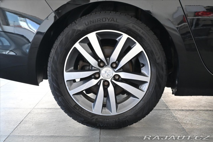 Peugeot 308 1,5 BlueHDi 96 kW Allure 2020