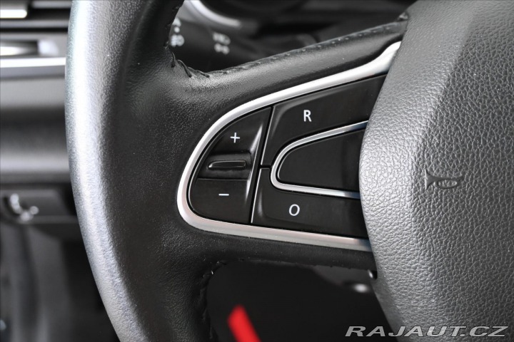 Renault Mégane 1,3 TCe 103kW AT7 LIMITED 2020