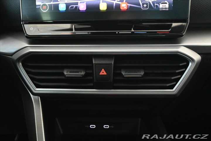 Seat Leon 2,0 FR TDI 110 kW DSG Zár 2022