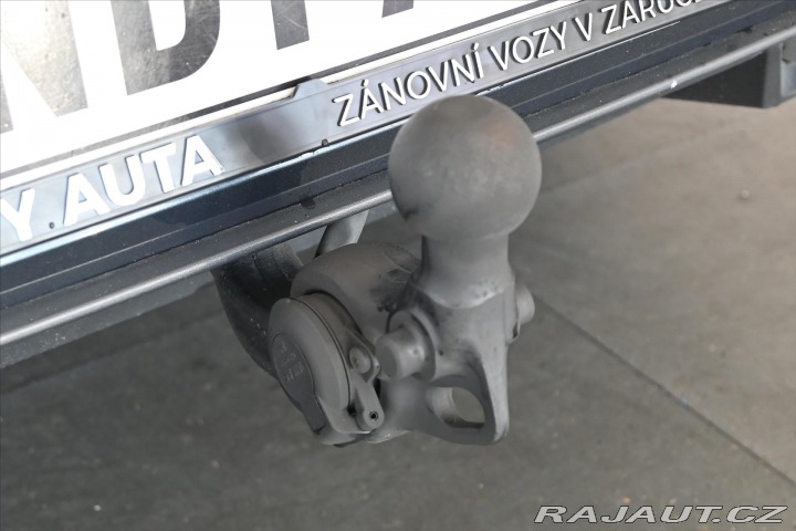 Seat Leon 2,0 FR TDI 110 kW DSG Zár 2022