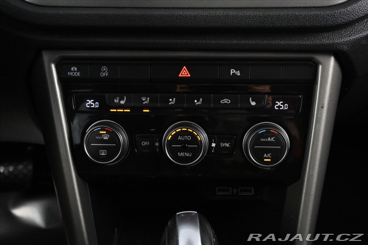 Volkswagen T-Roc 2,0 TDI 110 kW DSG NAVI Z 2020