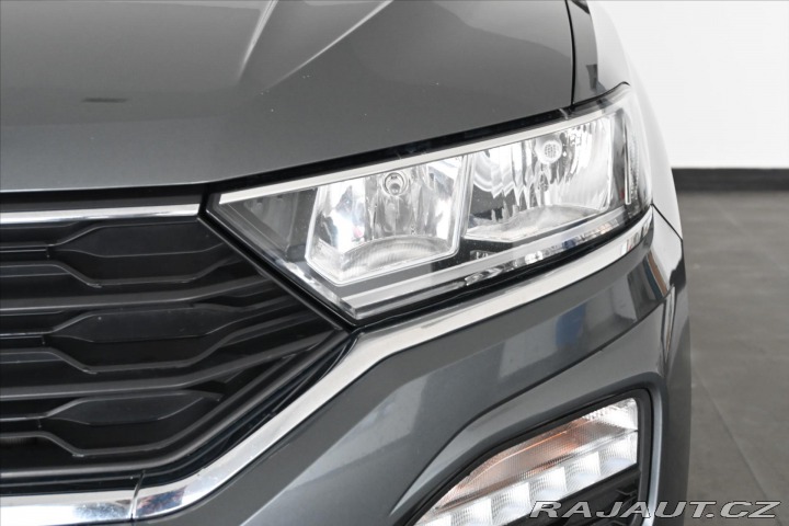 Volkswagen T-Roc 2,0 TDI 110 kW DSG NAVI Z 2020