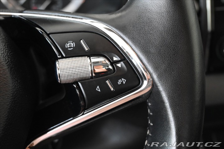 Škoda Karoq 1,0 TSi 81kW Ambiente Zár 2021