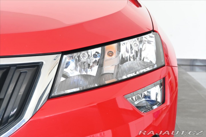 Škoda Karoq 1,0 TSi 81kW Ambiente Zár 2021