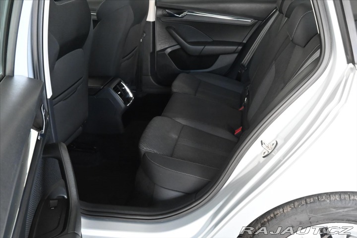 Škoda Octavia 2,0 TDi 110kW DSG *Style* 2023