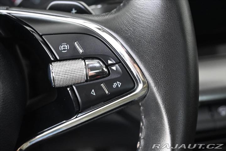 Škoda Octavia 2,0 TDi 110 kW DSG AMBIEN 2021