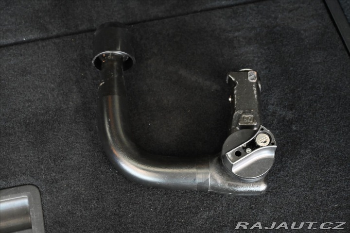 Volkswagen Touran 2,0 TDI 110 kW COMFORTLIN 2020