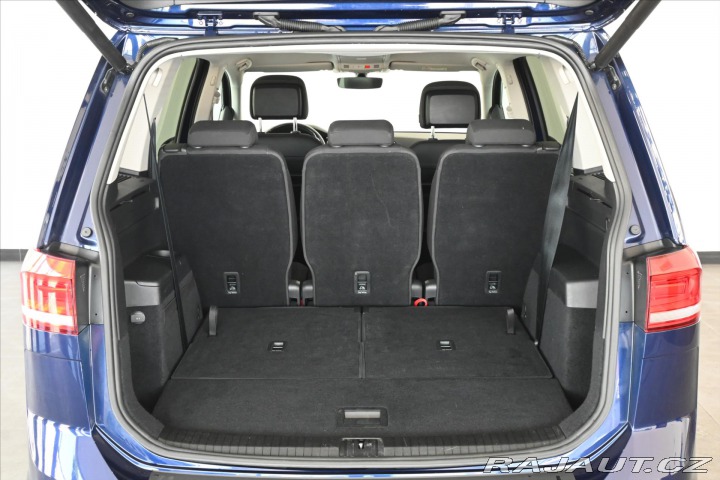 Volkswagen Touran 2,0 TDI 110 kW DSG 7Míst 2021