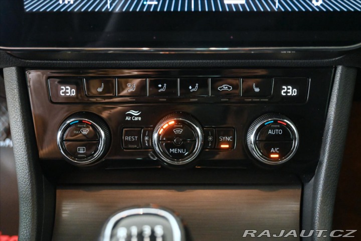 Škoda Superb 2,0 TDi 110kW Style Záruk 2020