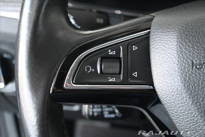 Škoda Superb 2,0 TDI 110 kW*DSG*STYLE* 2020