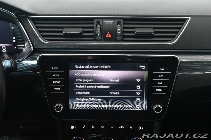 Škoda Superb 2,0 TDI 110 kW DSG Style 2020