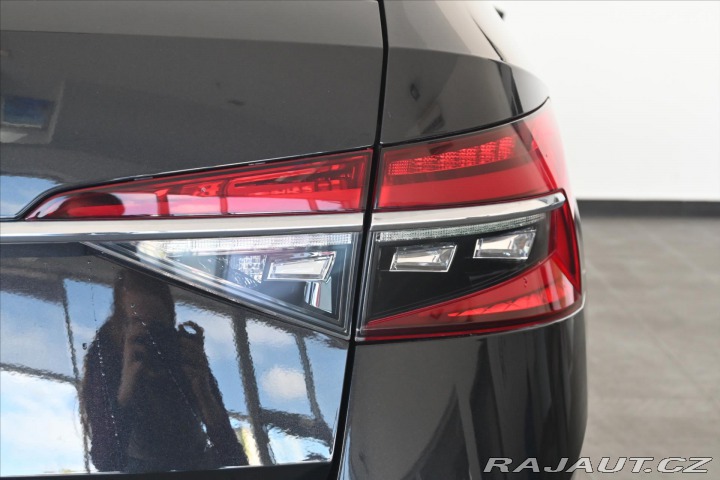 Škoda Superb 2,0 TDI 110 kW*DSG*STYLE* 2020