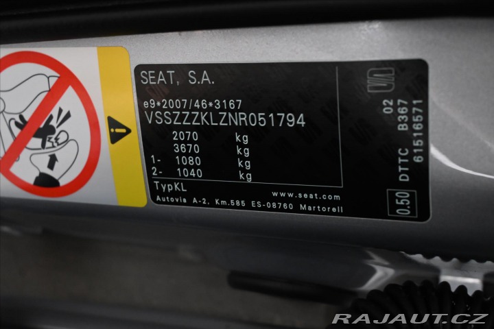 Seat Leon 2,0 TDI 110kW FR DSG PANO 2022