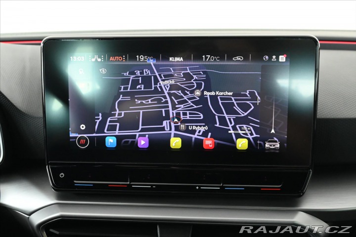 Seat Leon 2,0 TDI 110kW FR DSG PANO 2022