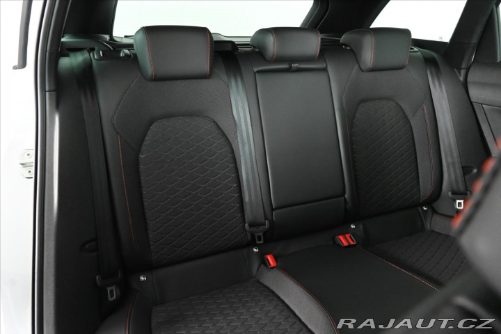 Seat Leon 2,0 FR TDI 110 kW DSG Pan 2022