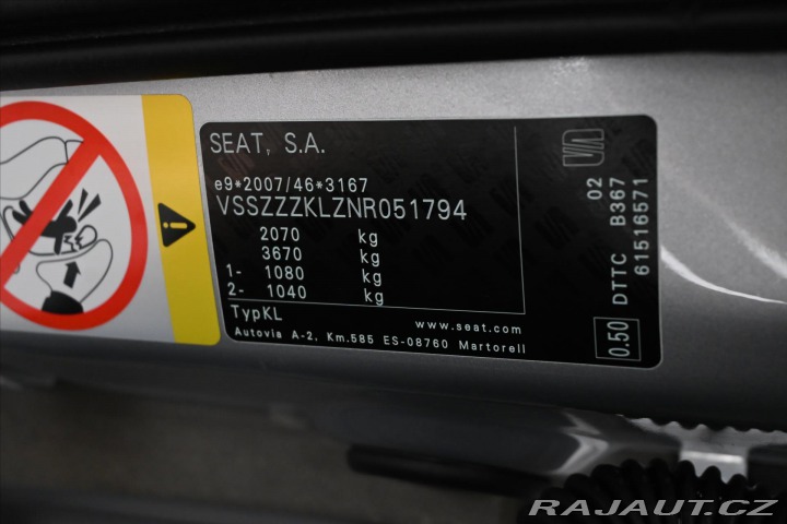 Seat Leon 2,0 TDI 110kW FR DSG PANO 2022