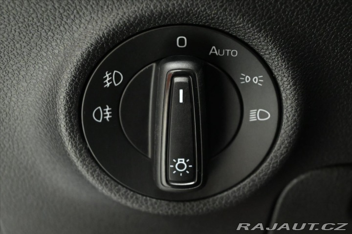 Škoda Karoq 1,0 TSI 85kW Ambition Zár 2020