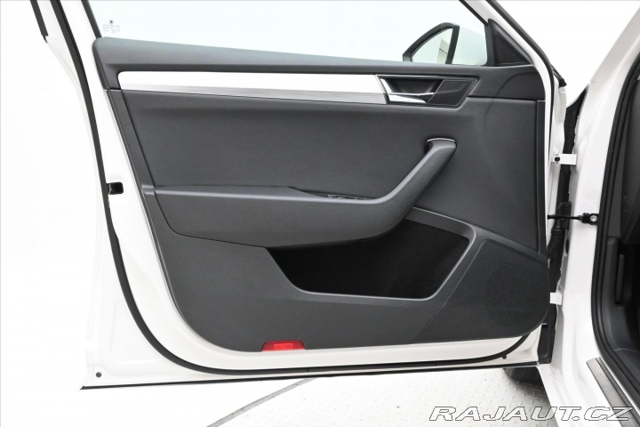 Škoda Superb 2,0 TDI 110 kW DSG Ambiti 2021