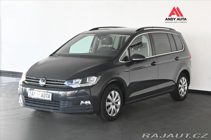 Volkswagen Touran 2,0 TDi 110 kW DSG 7/Míst 2021