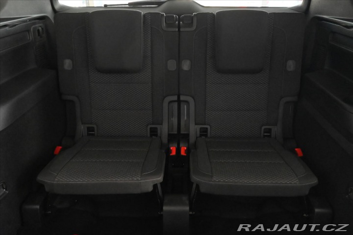 Volkswagen Touran 2,0 TDi 110 kW DSG 7/Míst 2021