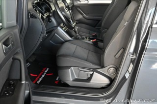 Volkswagen Touran 2,0 TDi 110 kW DSG 7/Míst 2021