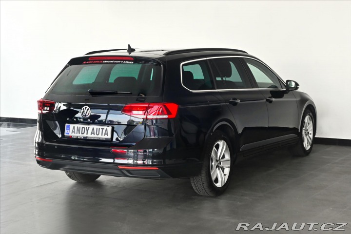 Volkswagen Passat 2,0 TDI 140 kW DSG Busine 2020