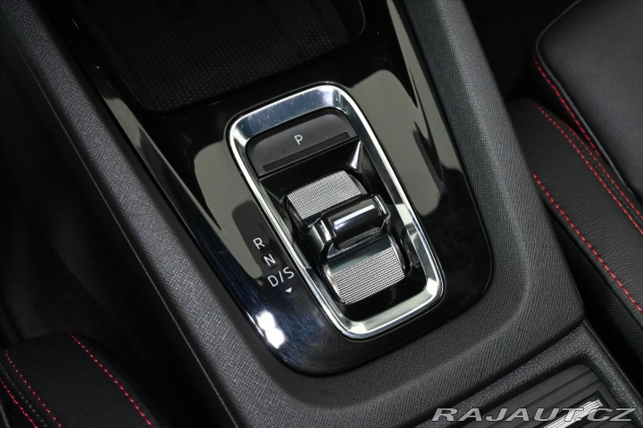Škoda Octavia 2,0 RS TDI 147 kW DSG Zár 2022