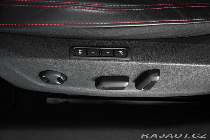 Škoda Octavia 2,0 TDI RS 147 kW DSG Zár 2022
