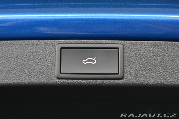 Škoda Octavia 2,0 RS TDI 147 kW DSG Zár 2022