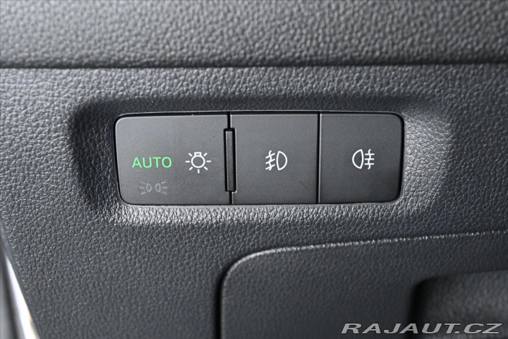 Škoda Octavia 2,0 TDI 110 kW DSG Busine 2021