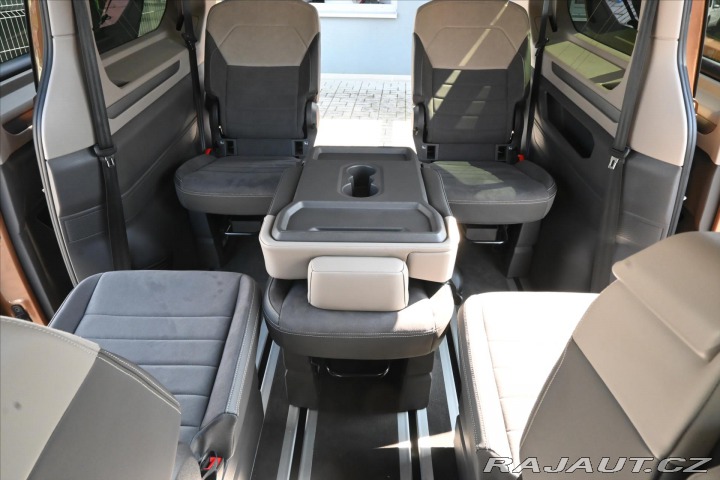 Volkswagen Multivan 2,0 TDI 110 kW DSG Long S 2023