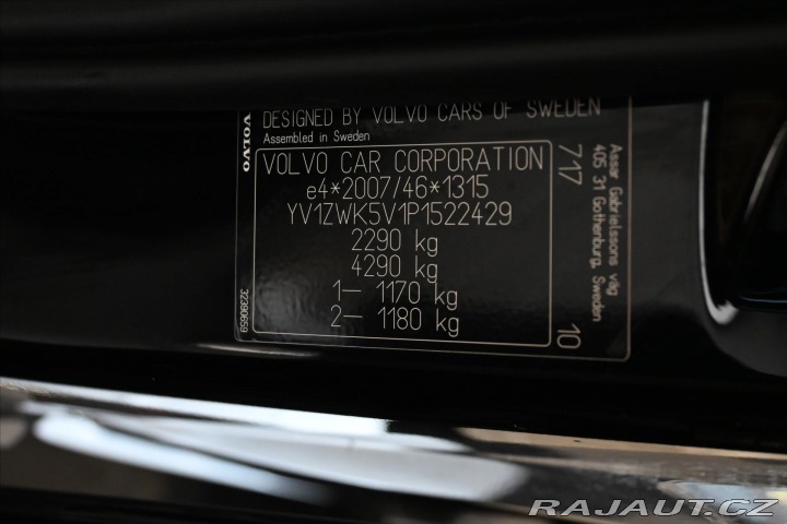 Volvo V60 2,0 B4 145 KW AT8 INSCRIP 2022