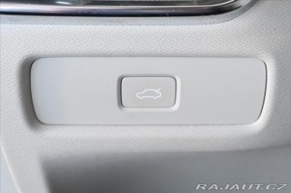 Volvo V60 2,0 B4 145 KW AT8 INSCRIP 2022