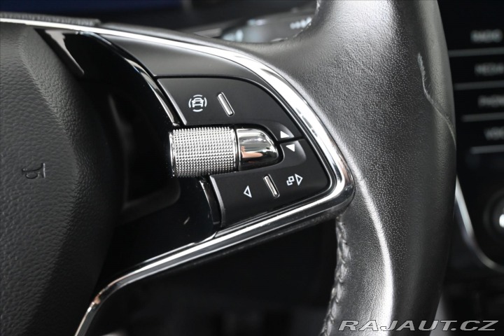 Škoda Superb 2,0 TDi 110kW DSG STYLE Z 2021