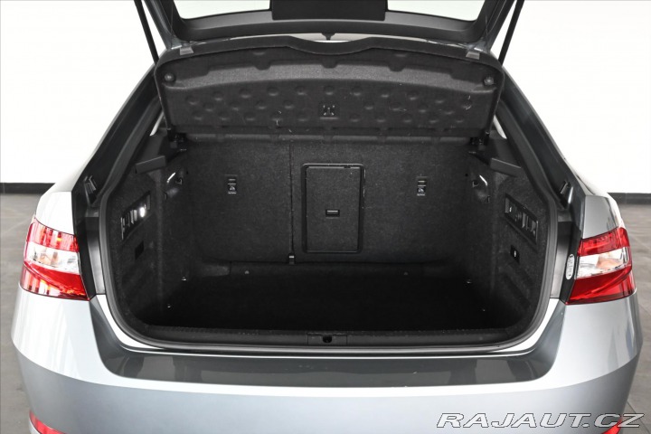 Škoda Superb 1,5 TSi 110 kW STYLE Tažn 2020