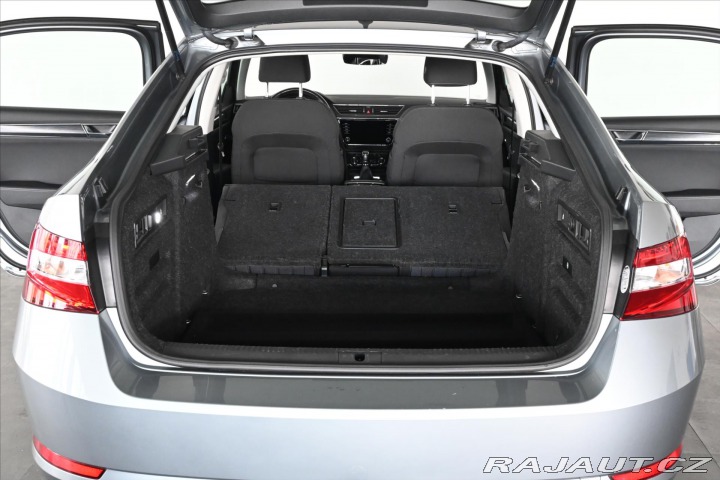 Škoda Superb 1,5 TSi 110 kW STYLE Tažn 2020