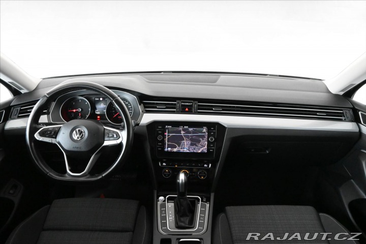 Volkswagen Passat 2,0 TDI 110 kW DSG Busine 2020