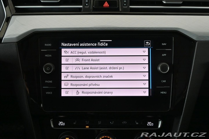 Volkswagen Passat 2,0 TDI 110 kW DSG Busine 2020