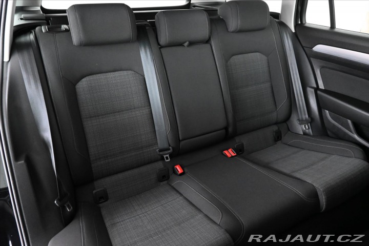 Volkswagen Passat 2,0 TDI 110 kW DSG Busine 2020