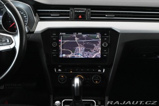 Volkswagen Passat 2,0 TDI 110 kW DSG Busine 2020