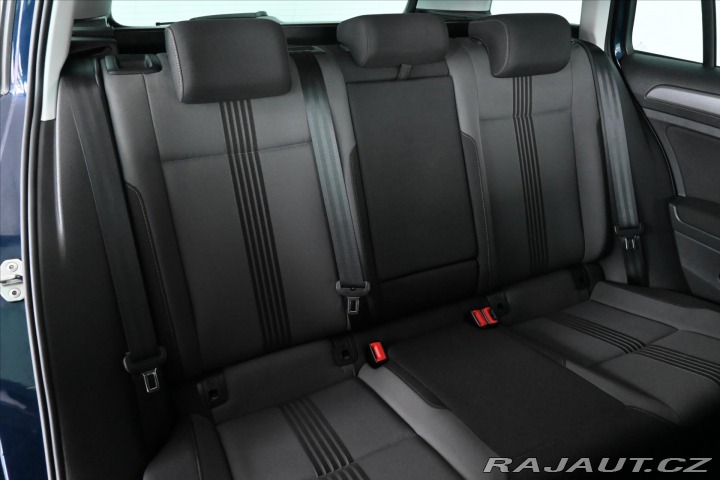 Volkswagen Golf 1,6 TDi 81 kW ALLSTAR Zár 2016