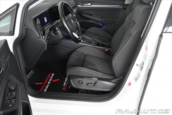 Volkswagen Golf 2,0 TDI 110kW DSG Style Z 2021