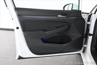 Volkswagen Golf 2,0 TDI 110kW DSG Style Z 2021