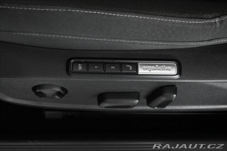 Volkswagen Golf 2,0 TDI 110kW DSG Style Z 2021